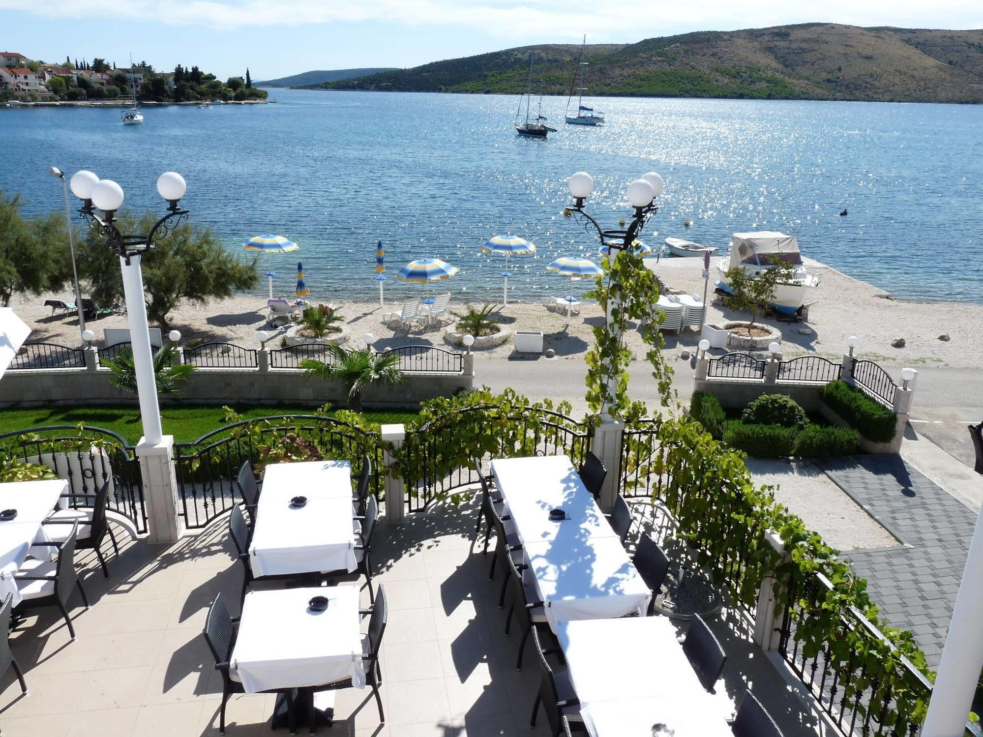 Hotel Mediterana 4*